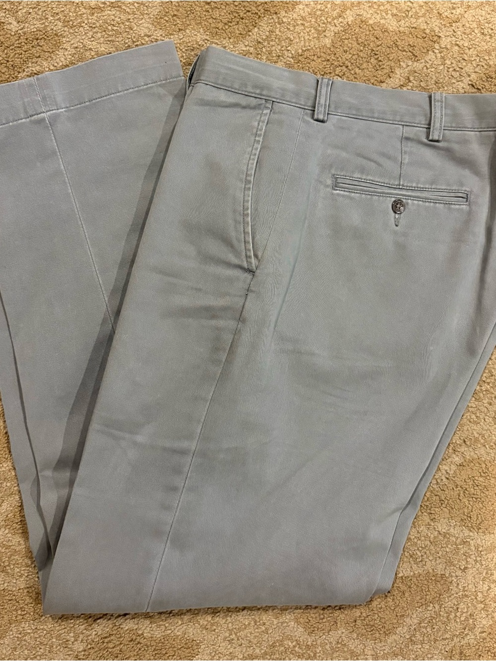 Men's Light Gray Classic Chino Pants
